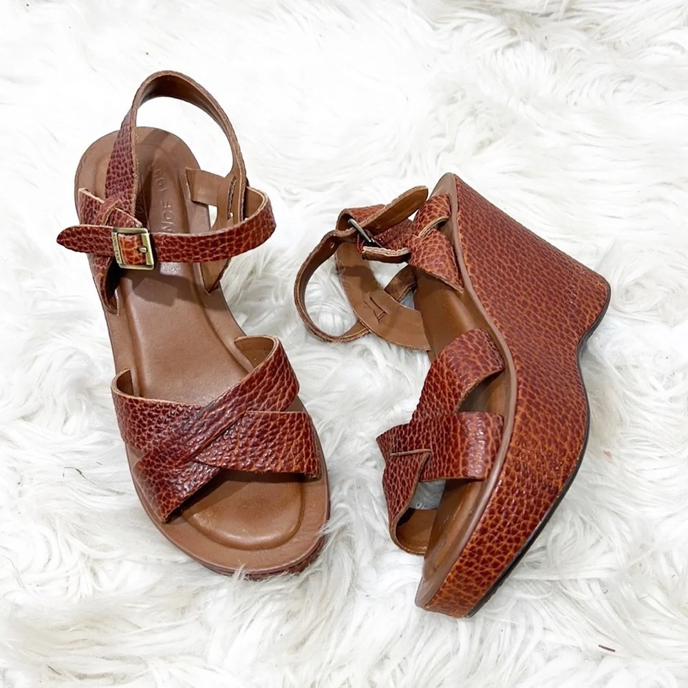 Kork Ease Bette Brown Pebbled Leather Platform Wedge 35.5 / 5